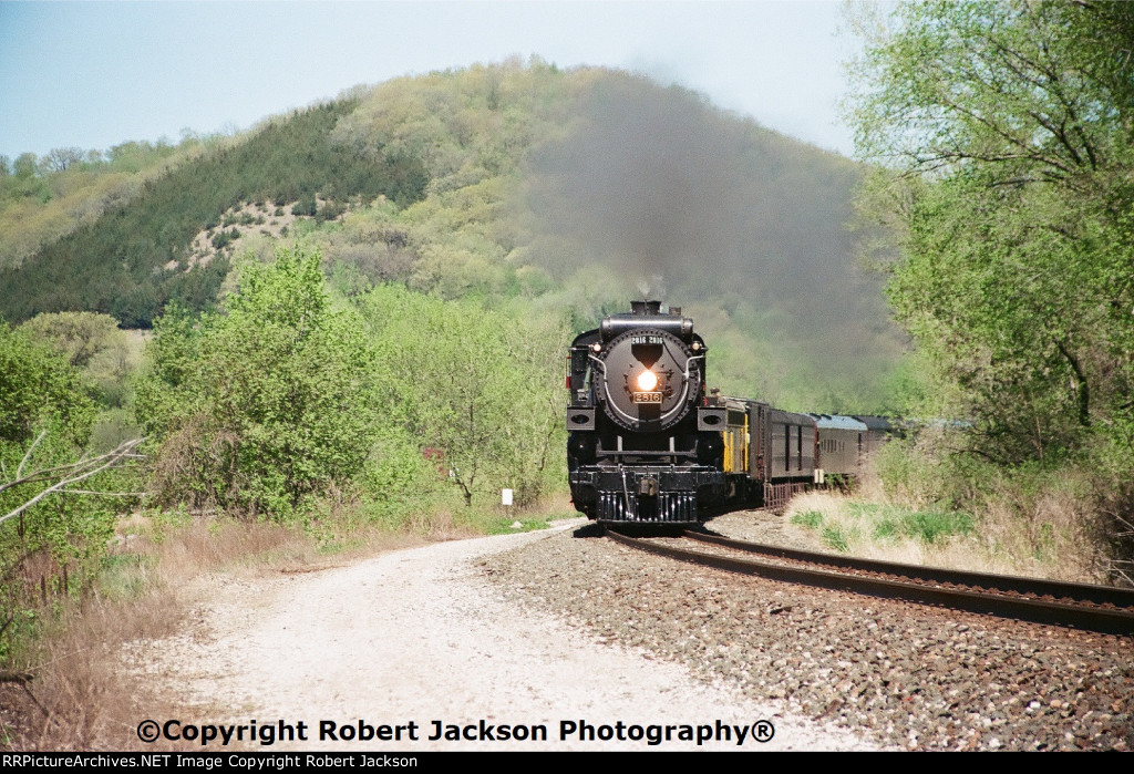 Sequence shot #2--CP 2816